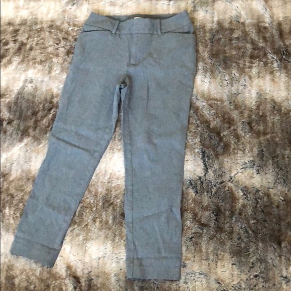 Woman trousers - Picture 2 of 4